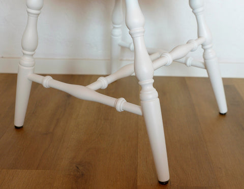 Restored Oak Windsor Dining Chair: Mid-Century Farmhouse Accent