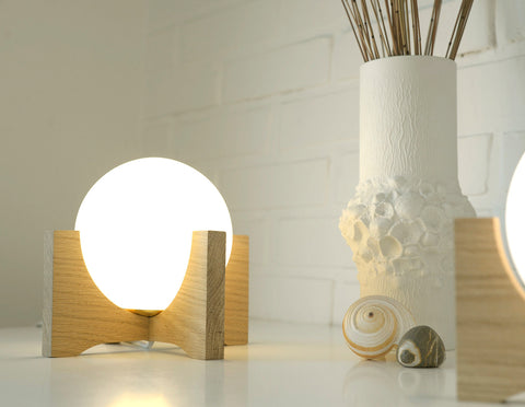 Oak Wood Bedside Lamp Set: Retro MCM Globe Lights