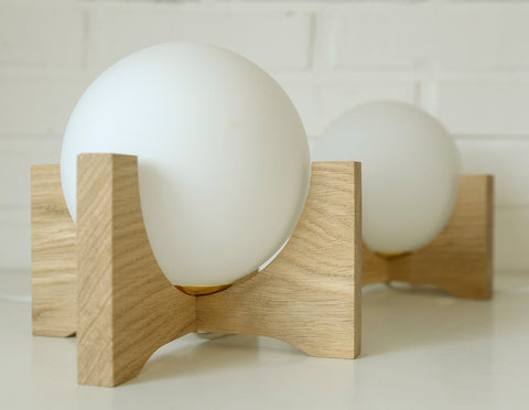 Oak Wood Bedside Lamp Set: Retro MCM Globe Lights