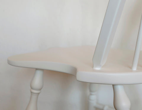 Restored Oak Windsor Dining Chair: Mid-Century Farmhouse Accent