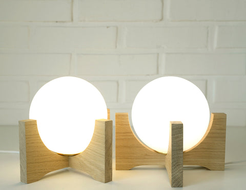 Oak Wood Bedside Lamp Set: Retro MCM Globe Lights