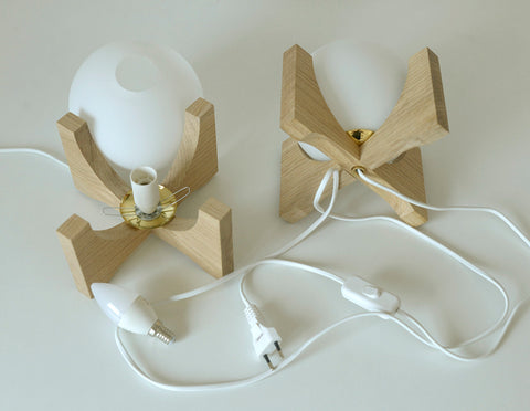 Oak Wood Bedside Lamp Set: Retro MCM Globe Lights