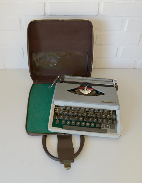 Typewriter Working from Yugoslavia 1960's / Vintage Office Decor / TOPS / Portable Typewriter With Case
