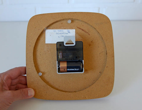 Vintage Wooden Wall Clock: Mid-Century Modern Farmhouse Decor