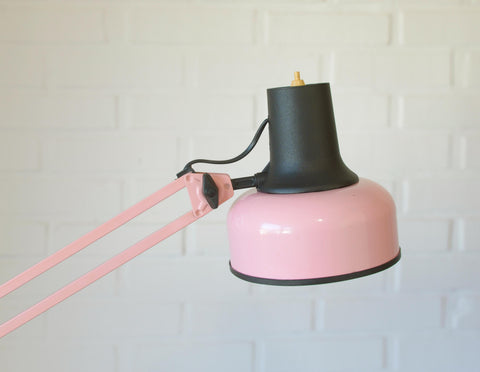 Vintage Architect Desk Lamp / Mid Century Modern / Pop Art / Rare Pink Table Light from 80's