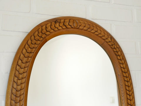 Vintage Hand-Carved Oval Oak Mirror – 1960s Vanity Wall Decor