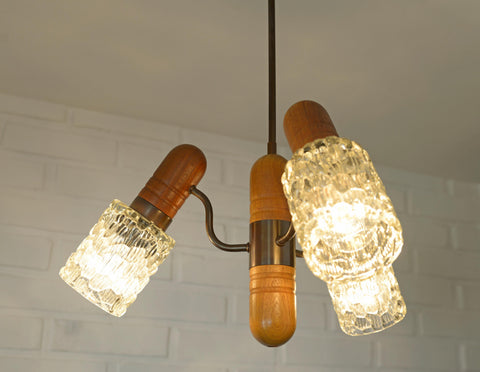 Vintage Rustic Mid Century Chandelier Pendant Light – Solid Oak & Textured Glass Shades – Yugoslavia 1960s/70s