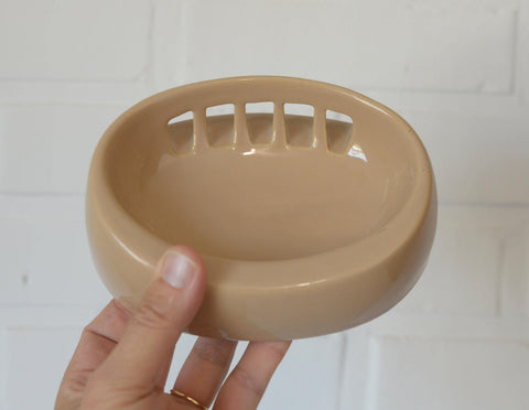 Vintage Bathroom Wall Accessory Set | 1980s Yugoslavia | Beige Cappuccino Ceramics | Retro Towel Holder | Soap Dishes | Toothbrush Holder