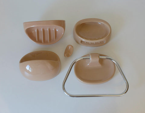 Vintage Bathroom Wall Accessory Set | 1980s Yugoslavia | Beige Cappuccino Ceramics | Retro Towel Holder | Soap Dishes | Toothbrush Holder