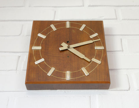 Vintage Tulip Mid-Century Mechanical Wall Clock – 1950s/60s – Wooden Case & Aluminum Details - Wall Decor